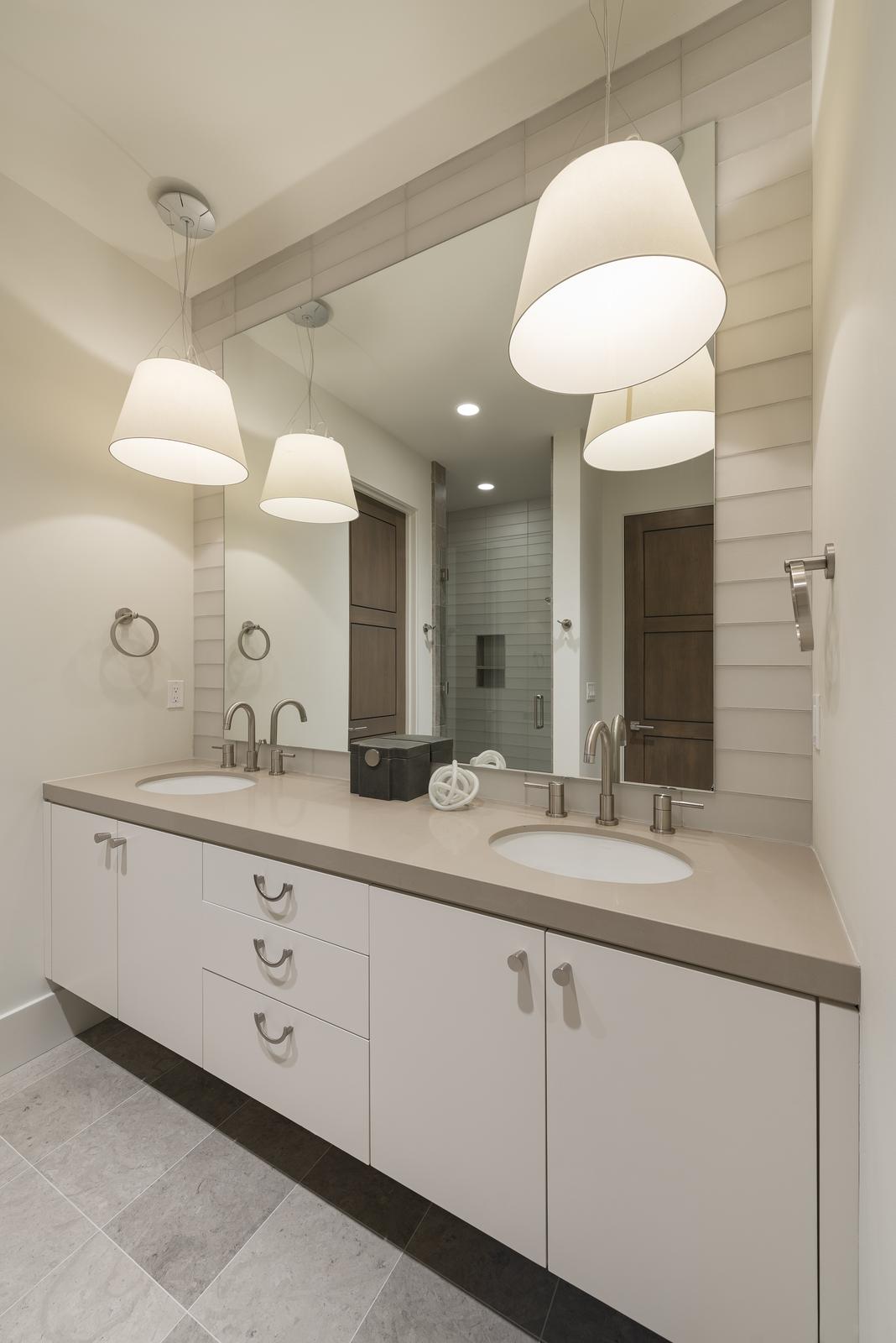 Wasatch Peak 24 — interior